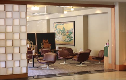 ラウンジコーナー